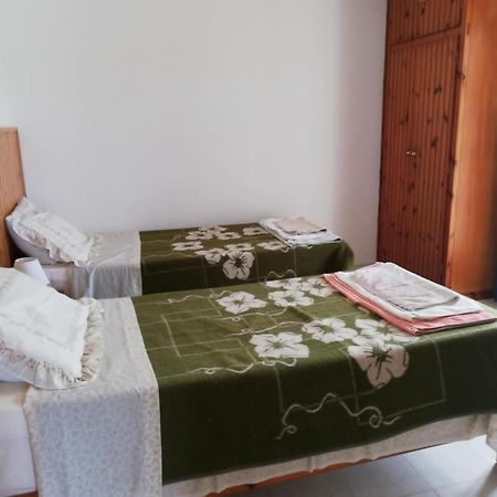 Lakis Apartments 아카라비 외부 사진